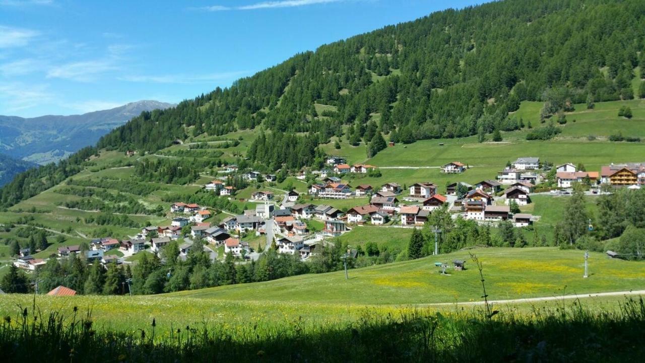 Hotel Alpenrose Fendels Kültér fotó